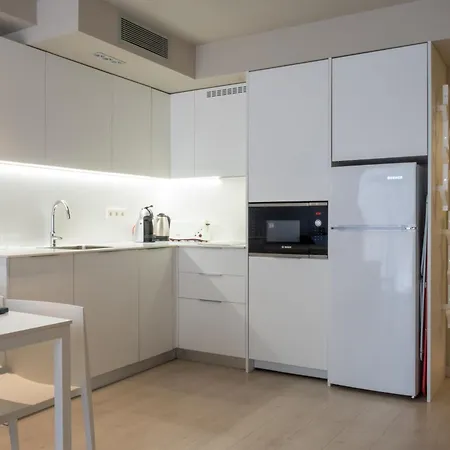 Daro * 普拉加德阿罗